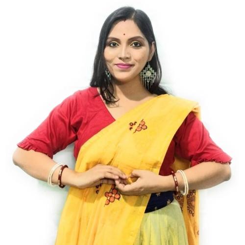 Women’s Classic Round Neck Blouse