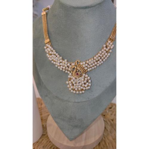 Mayuri Pearl Necklace