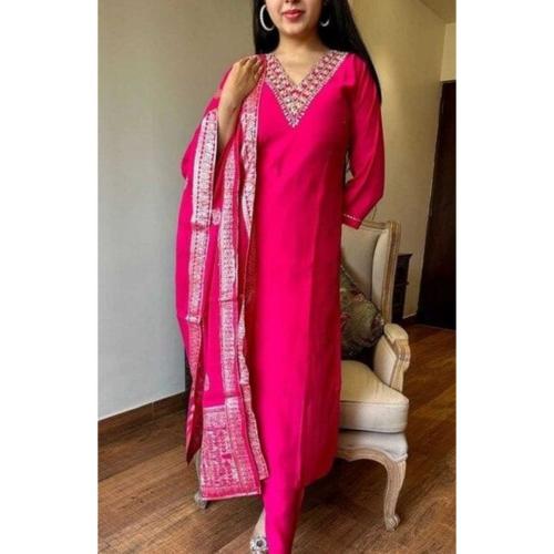 Women Embroidered Kurta Set with Trousers & Banarasi Dupatta