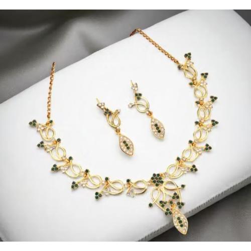 Green Choker Necklace Jewellery Set for Women and Girls