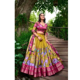 Lehenga Cholis