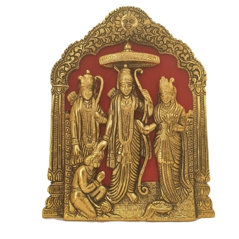 Idols &amp;amp; Figurines