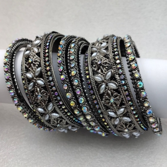 Bangles &amp; Bracelet