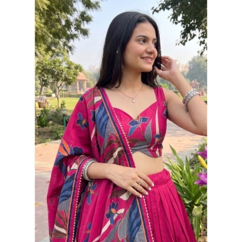 Lehenga Cholis